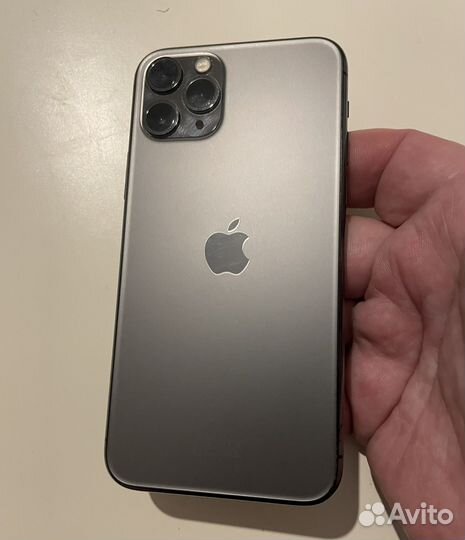 iPhone 11 Pro, 64 ГБ