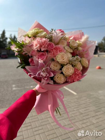 Букет цветы доставка Лилия