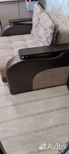 Маленький диванчик бу