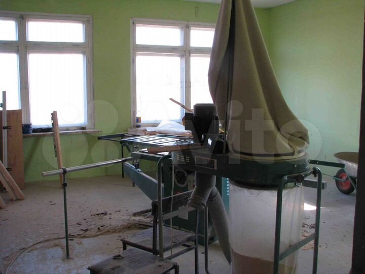 Помещение свободного назначения, 920 м²