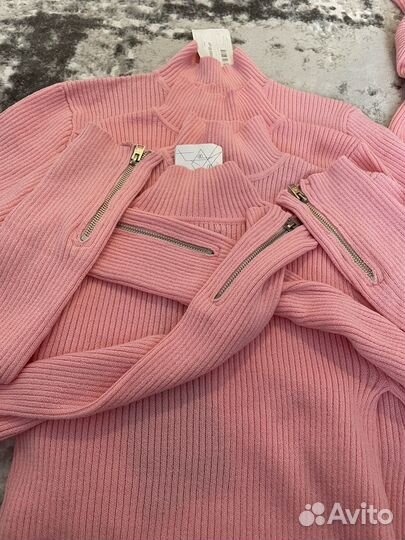 Кроп топ с длинным рукавом