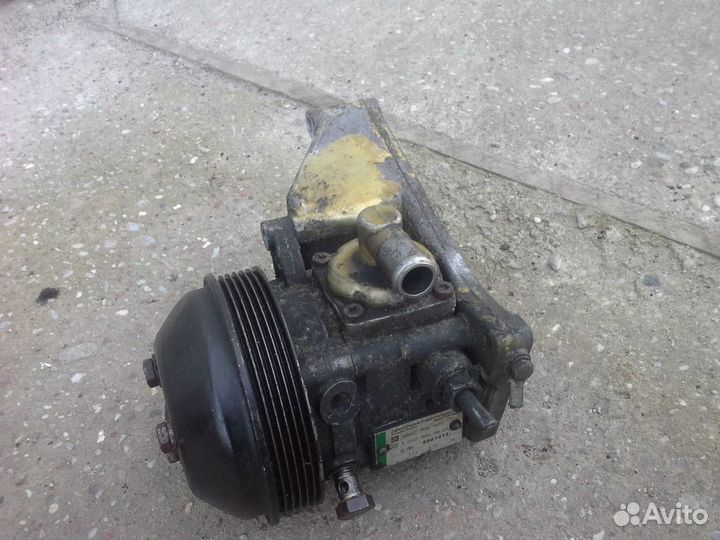 Гидроусилитель Мерседес 210