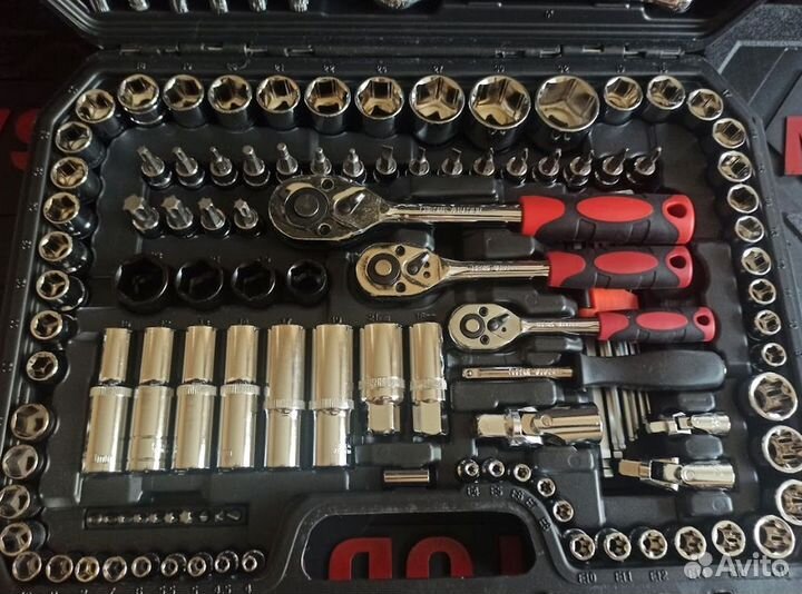 Набор инструментов SATA 150 предметов