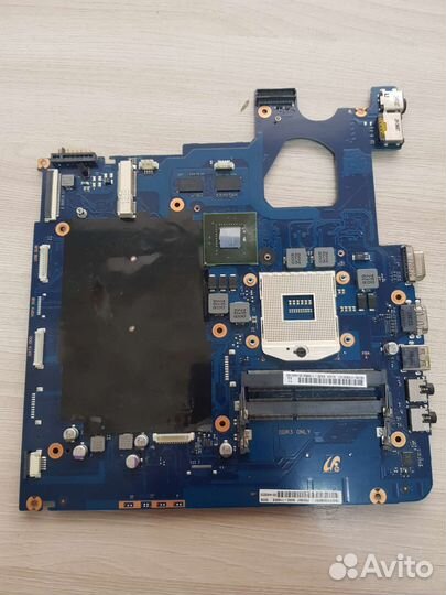 Материнская плата NP310E5C-U05Ru