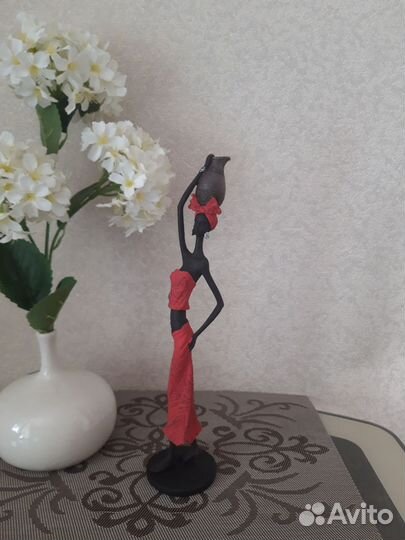 Новая статуэтка Негритянка 36 см