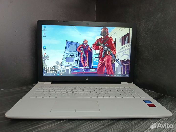 Игровой ноутбук HP 4ядра/2видеокарты/4Gb/500GB