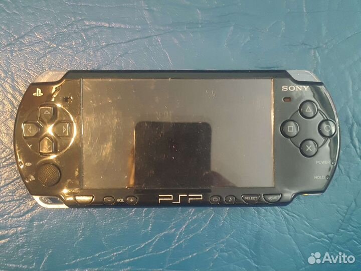 Psp e1008 street и 2008 +64gb