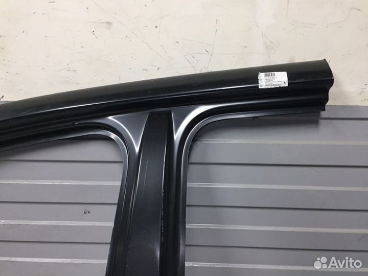 Передняя стойка кузова Volkswagen Touareg 1