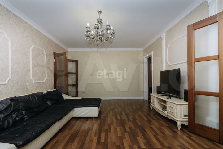 3-к. квартира, 100 м², 7/9 эт.