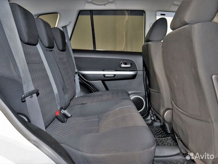 Suzuki Grand Vitara 2.0 AT, 2012, 200 000 км