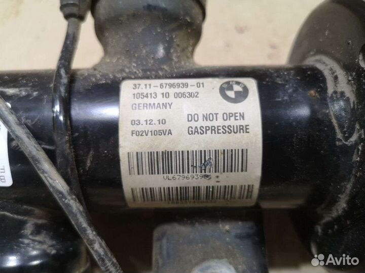 Передний левый амортизатор Bmw 7-Series F02