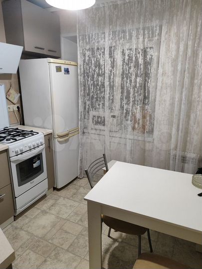 2-к. квартира, 50 м², 2/5 эт.