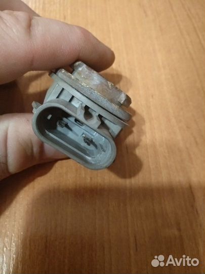 Форд Фокус 1 цоколь в задний фонарь, америка, унив