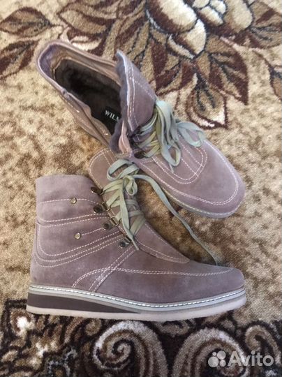 Ботинки женские