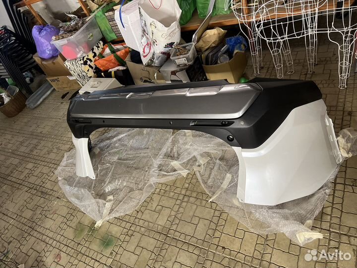 Задний бампер Toyota Rav4 2021