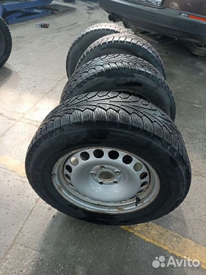 Nordman WR 215/65 R16