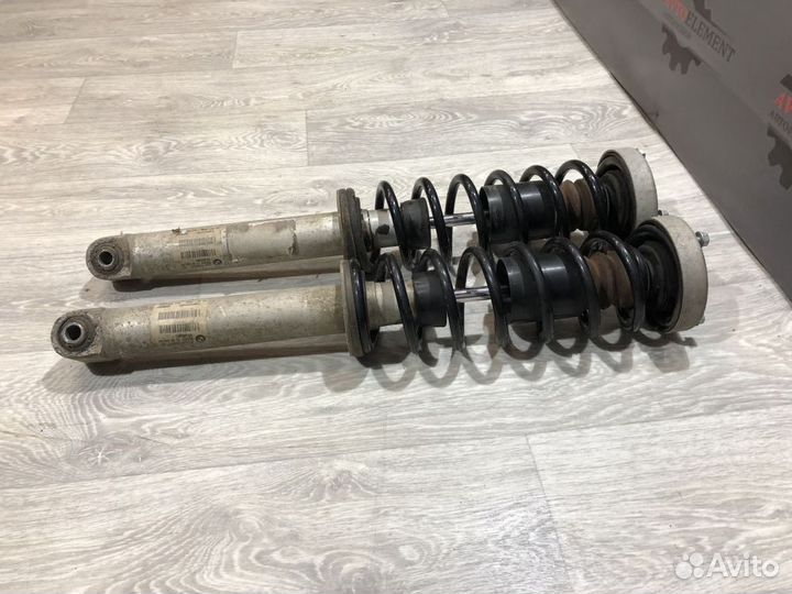 Комплект задних стоек BMW E60