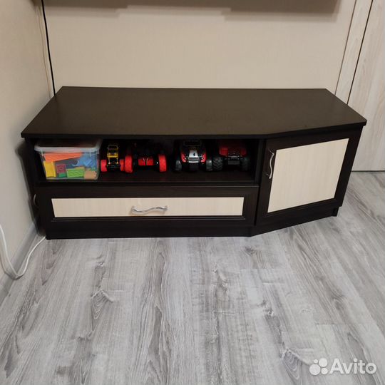 Комод - тумба под телевизор