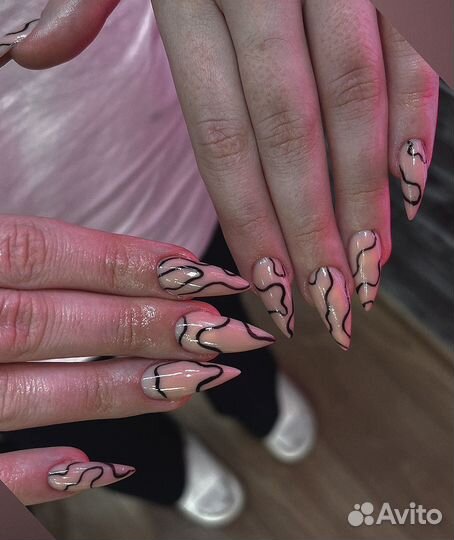 Мастер маникюра