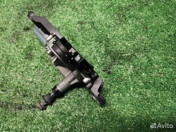 Мотор стеклоочистителя задний Mazda 3 (BK) 2005