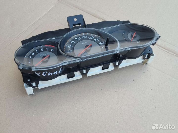 Панель приборов (щиток) Nissan Tiida C11