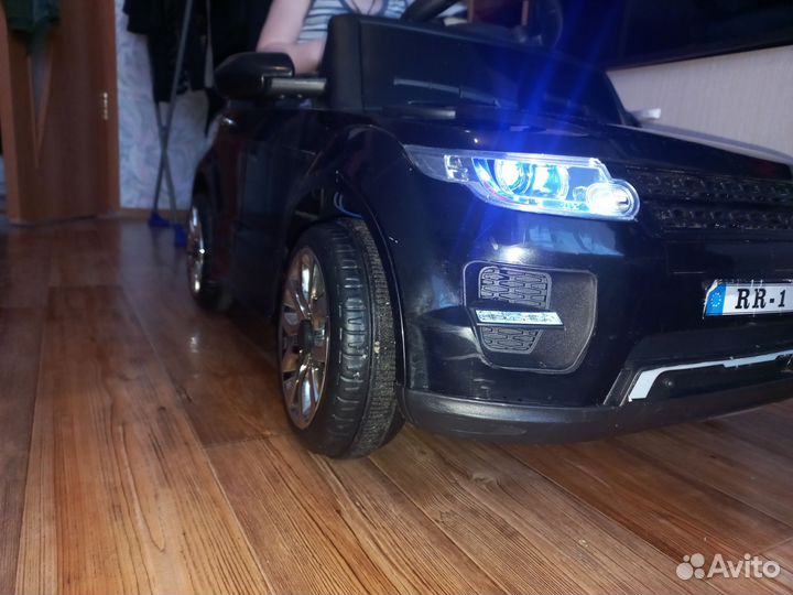 Детский электромобиль бу