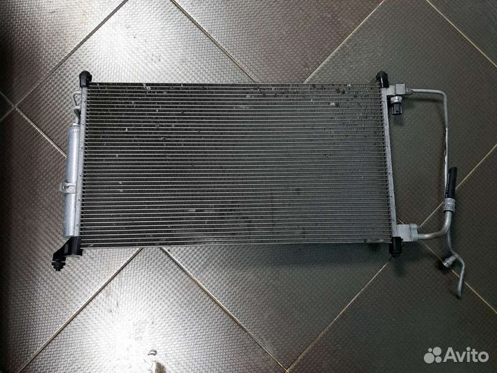 Радиатор кондиционера Nissan Juke F15 hr15de