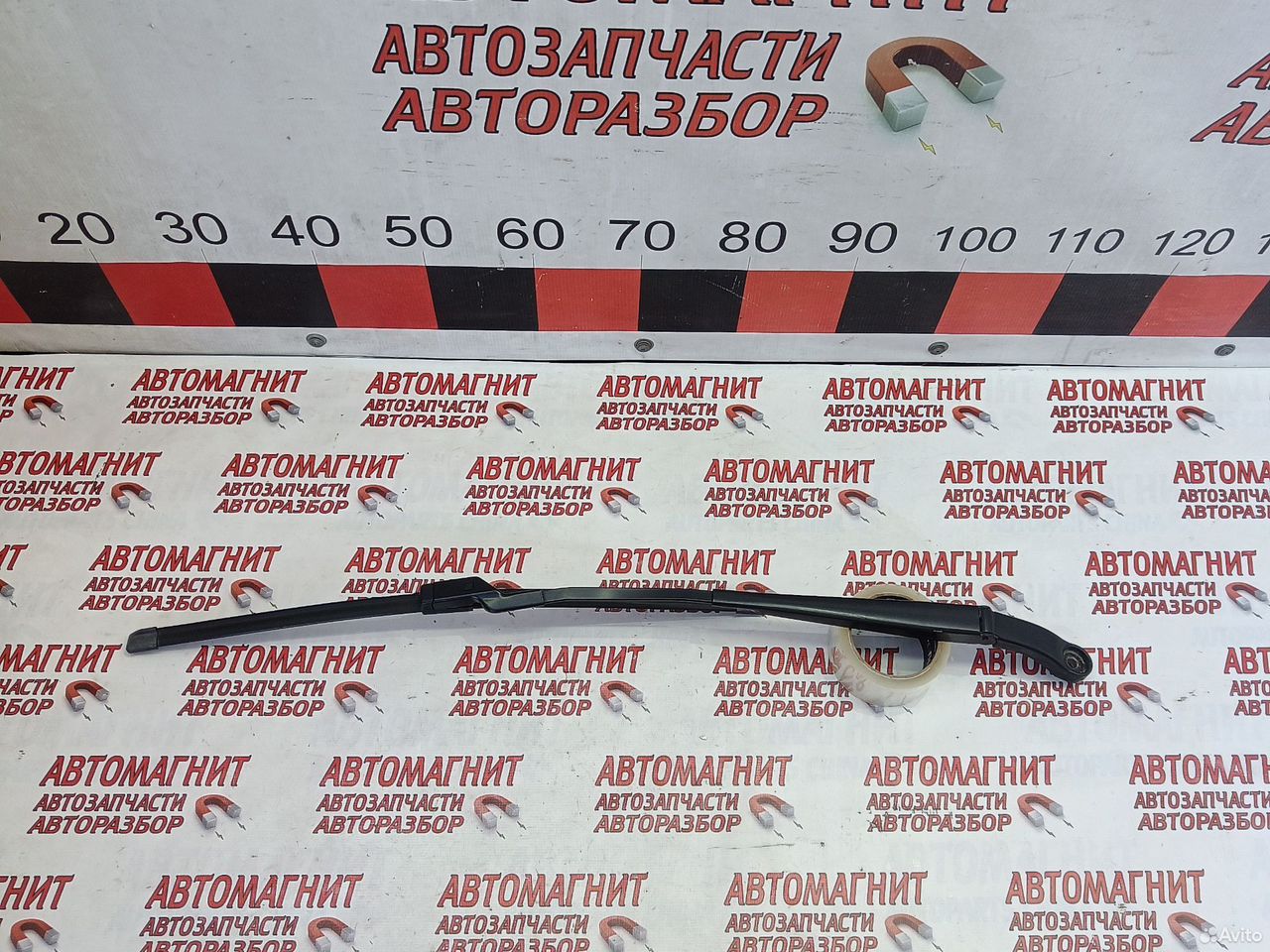 Поводок стеклоочистителя дворника левый Хавал Ф7