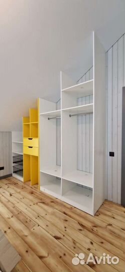 Шкаф под лестницей