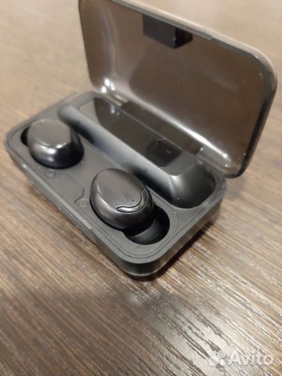 Беспроводные наушники (TWS) новые
