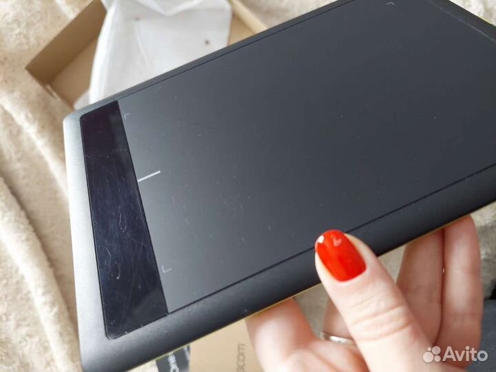 Графический планшет One by Wacom CTL-471 Small