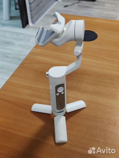 3х осевой стабилизатор для телефона