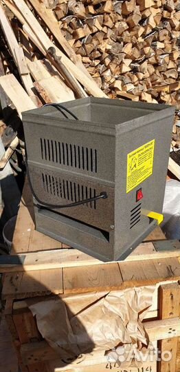 Бытовая зернодробилка