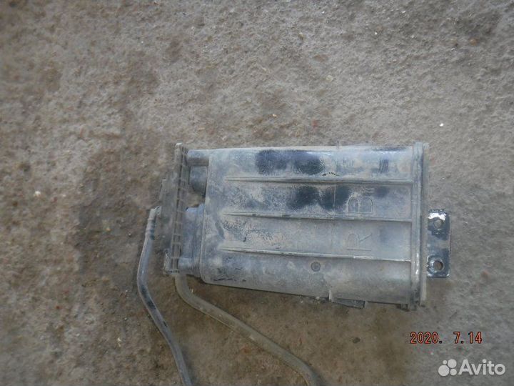 Абсорбер (фильтр угольный) Hyundai Solaris хэтчбэк