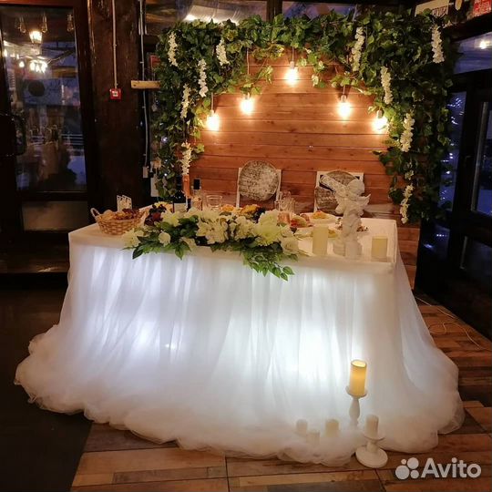 Оформление свадебного зала