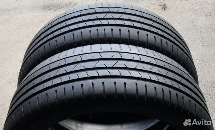 Pirelli P Zero PZ4 245/45 R20