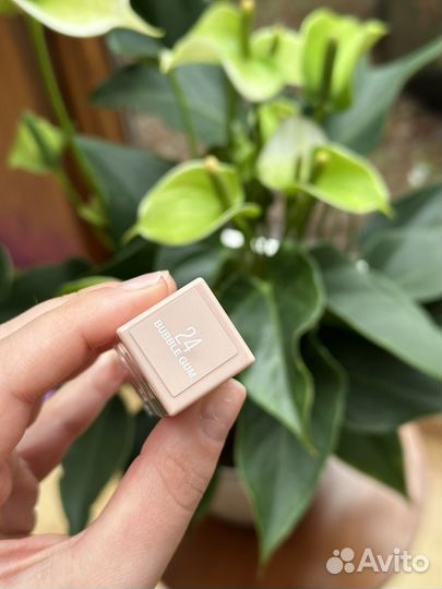 Maybelline блекс для губ