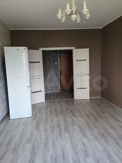 2-к. квартира, 55 м², 3/9 эт.