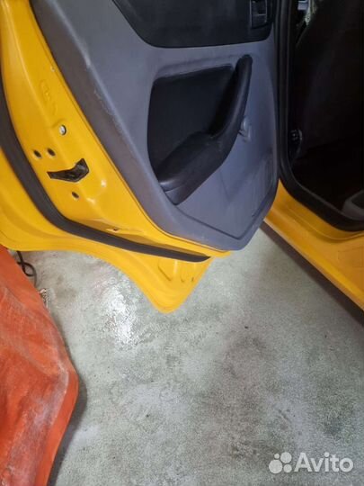 Ford Focus 1.6 МТ, 2008, 250 000 км