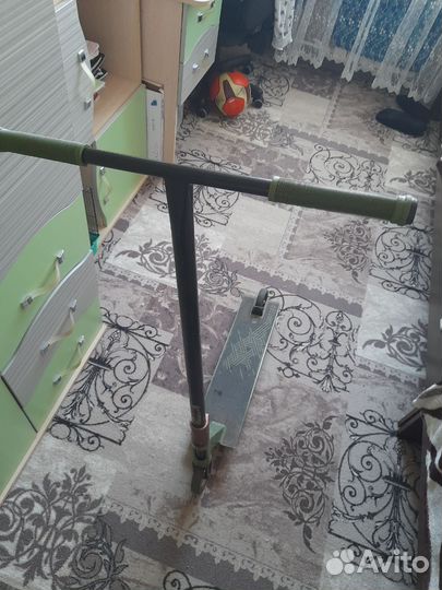 Трюковой самокат tech team