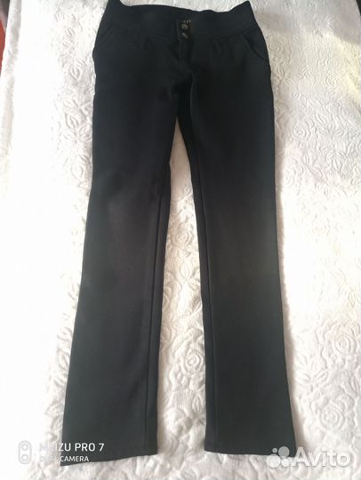 Отдам пакет женских вещей 50 р-р 35О за все