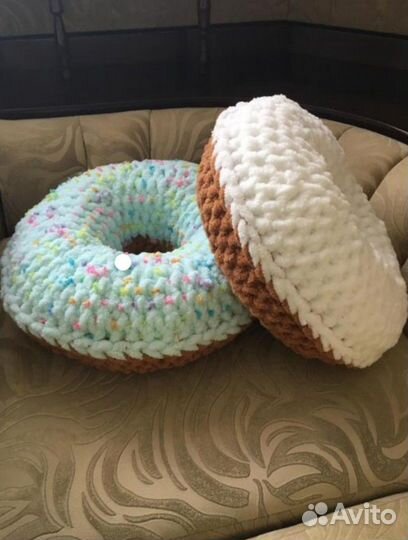 Подушка пончик
