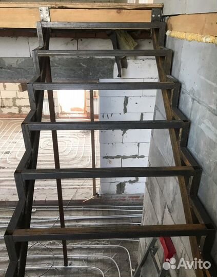 Лестница для дома и дачи