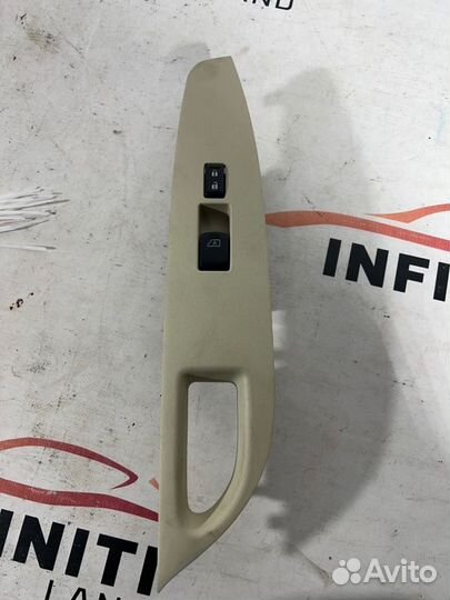 Блок кнопок стеклоподъёмника Infiniti Qx70/Fx S51