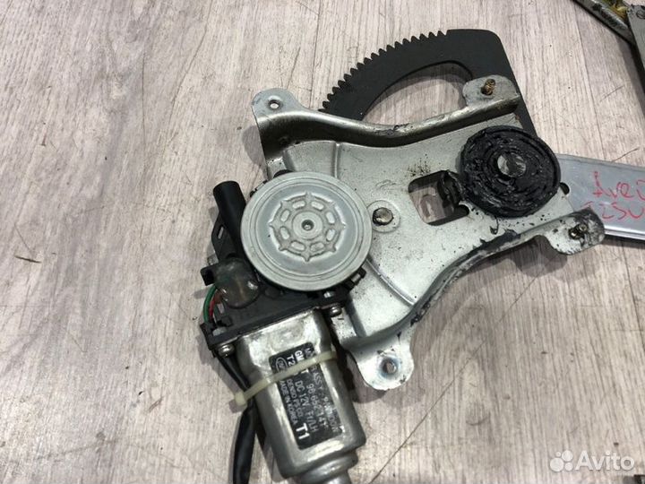 Стеклоподъемник передний левый Chevrolet Aveo T250