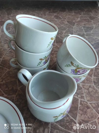 Сервиз столовый и набор для специй