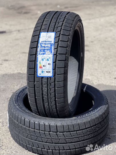 Sunwide Snowide 235/45 R17 83H