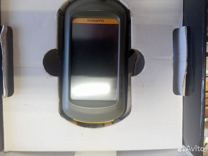 Продаётся навигатор Garmin Oregon 200