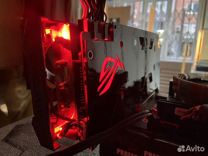 Видеокарта 8G asus Radeon RX 5700 XT ROG strix gam