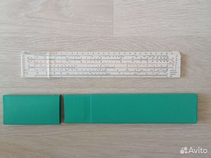 Логарифмическая линейка СССР 1977 г. в